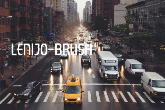 Lenjo Brush: A Versatile Display Font for Creative Products